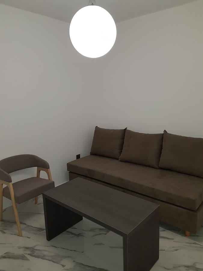 Les Palmiers Petrou Apartments Lárnaka Kültér fotó